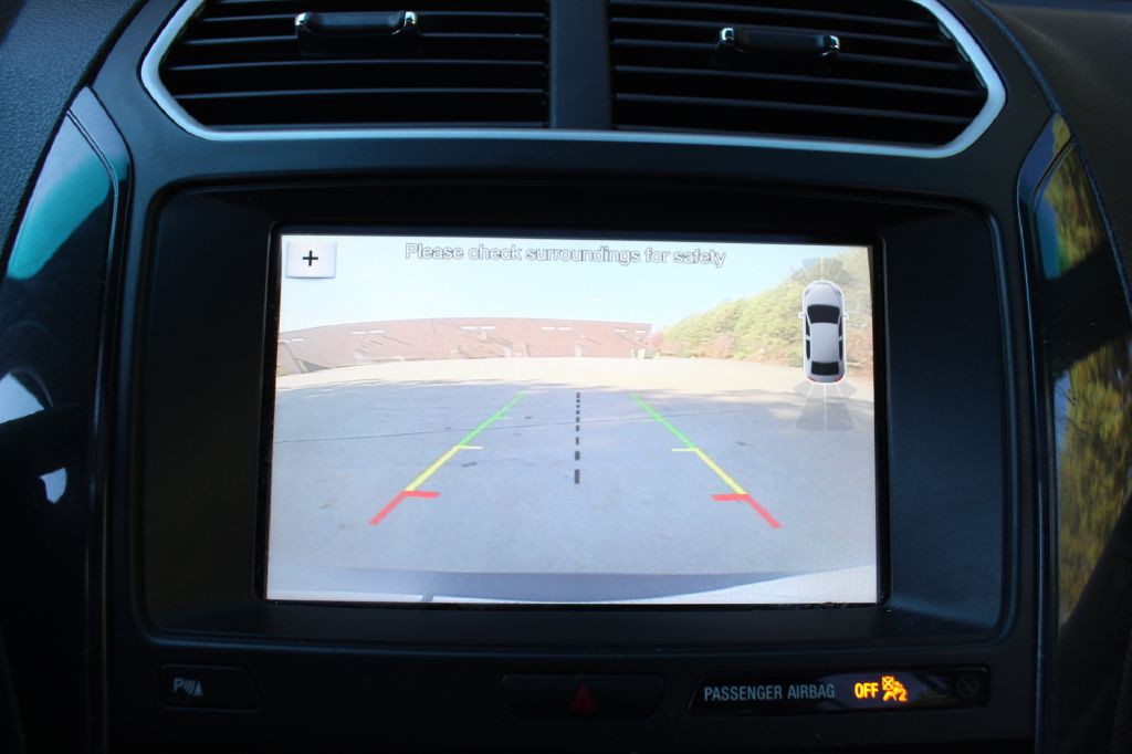 2017 Ford Explorer Image 30