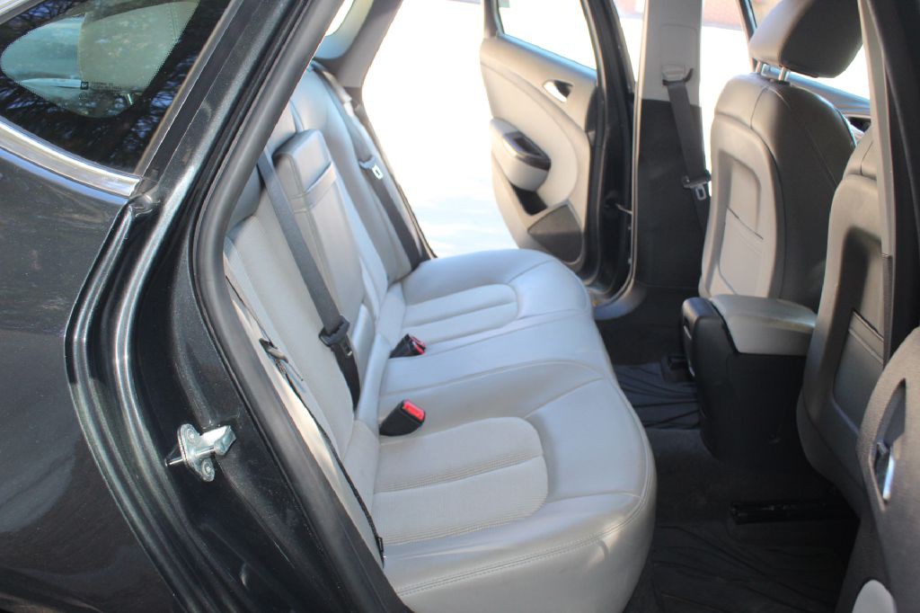 2014 Buick Verano Image 8