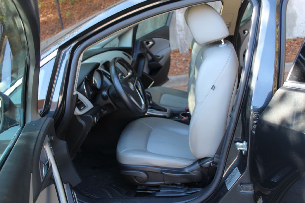 2014 Buick Verano Image 10