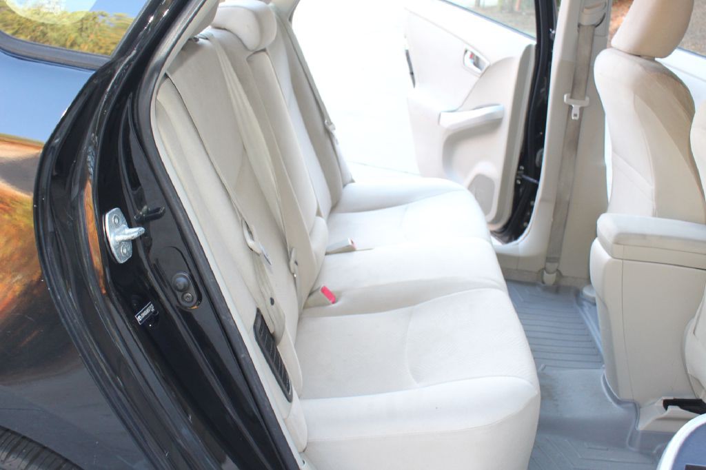 2011 Toyota Prius Image 8