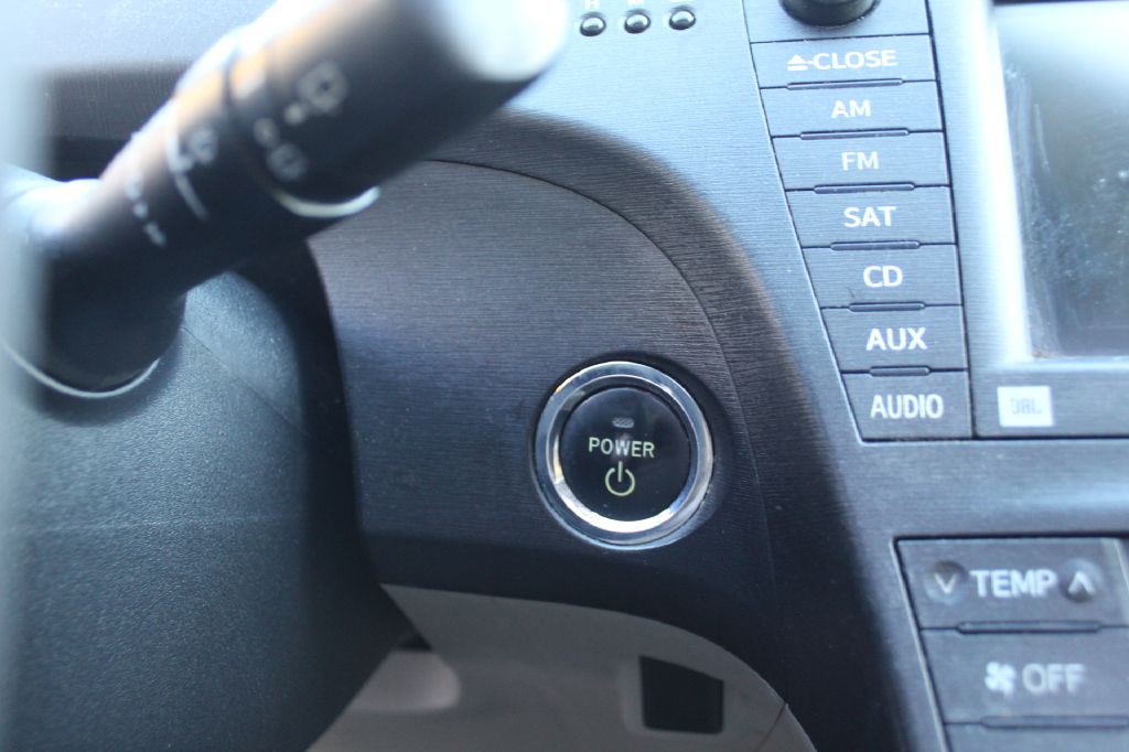 2010 Toyota Prius Image 22