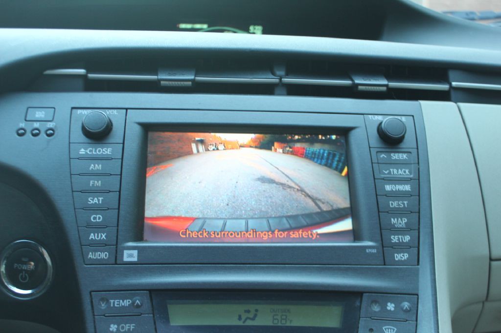 2010 Toyota Prius Image 25