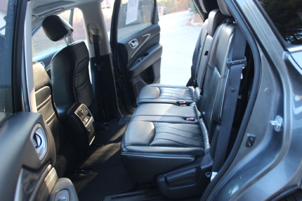 2017 INFINITI QX60 Image 9