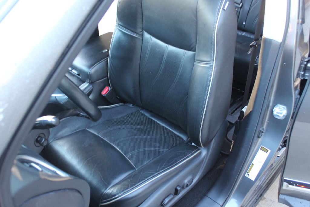 2017 INFINITI QX60 Image 11