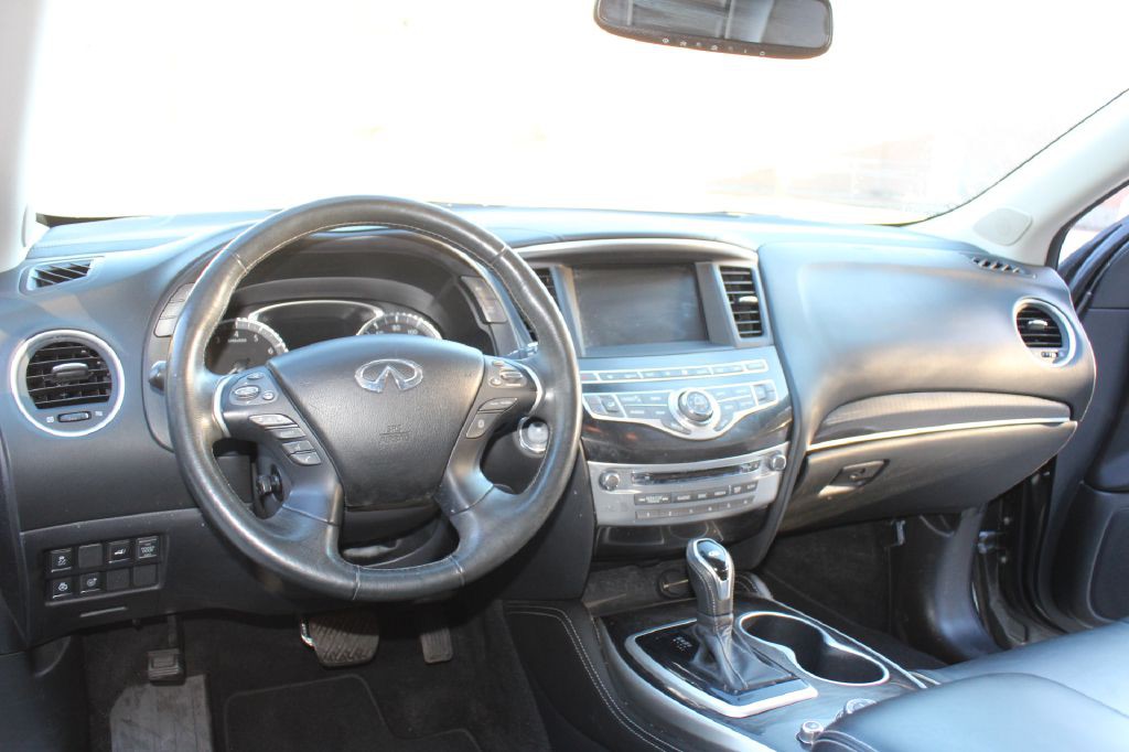 2017 INFINITI QX60 Image 16