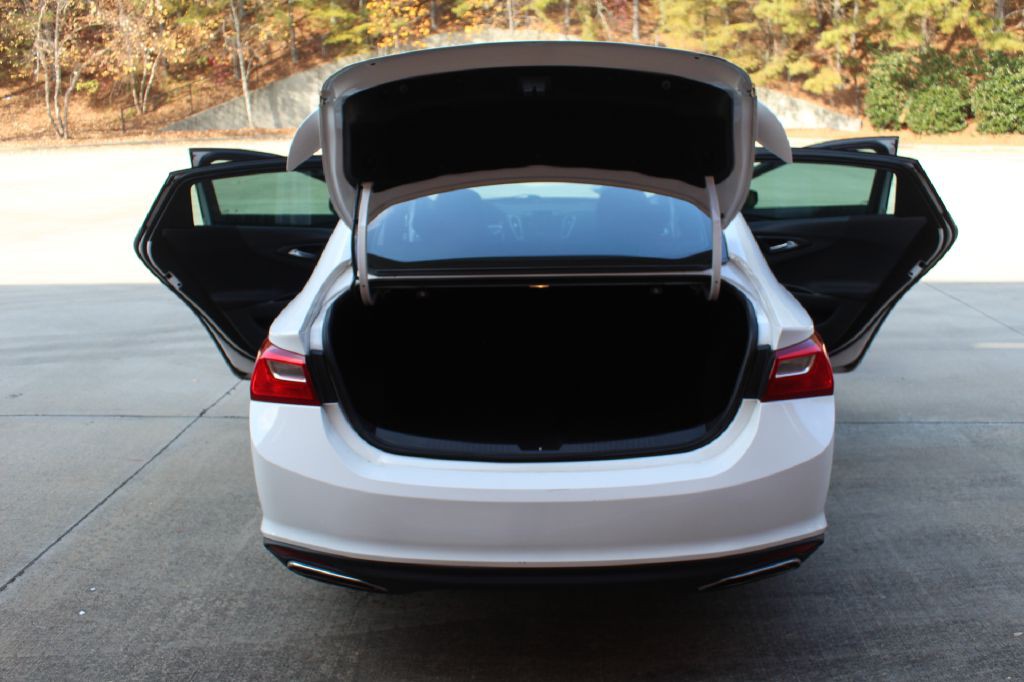 2021 Chevrolet Malibu Image 21