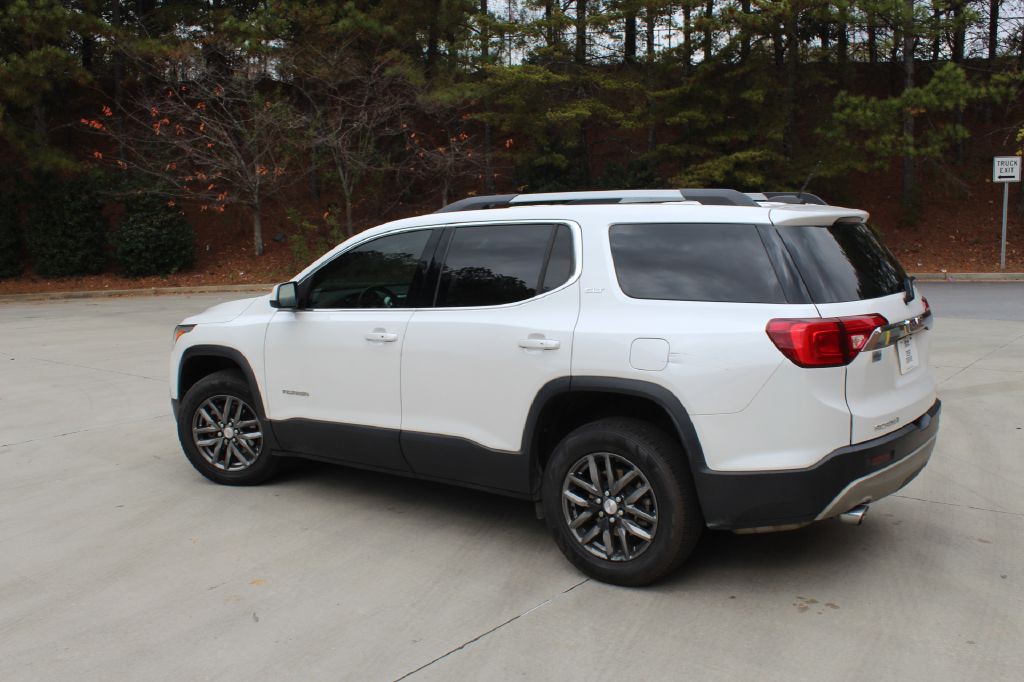 2019 GMC Acadia Image 3