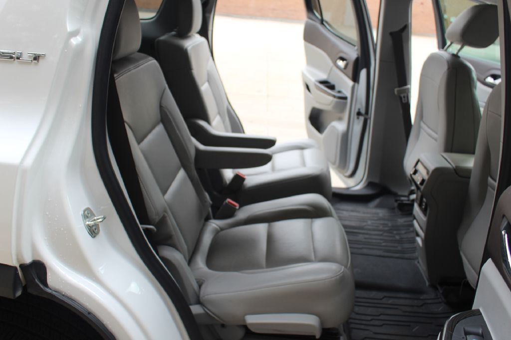 2019 GMC Acadia Image 8