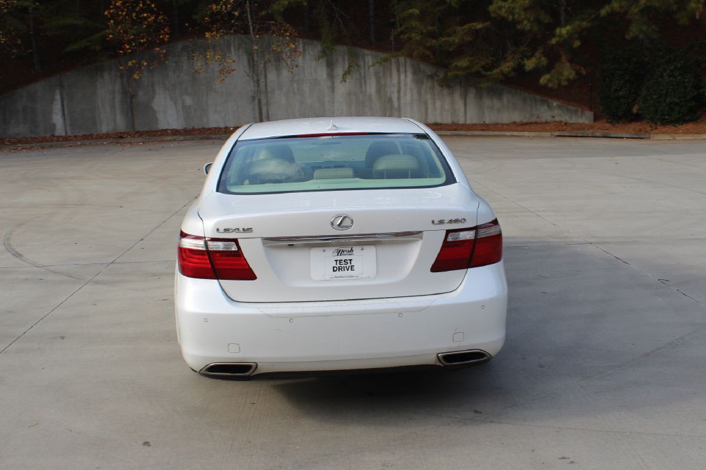 2009 Lexus LS Image 4