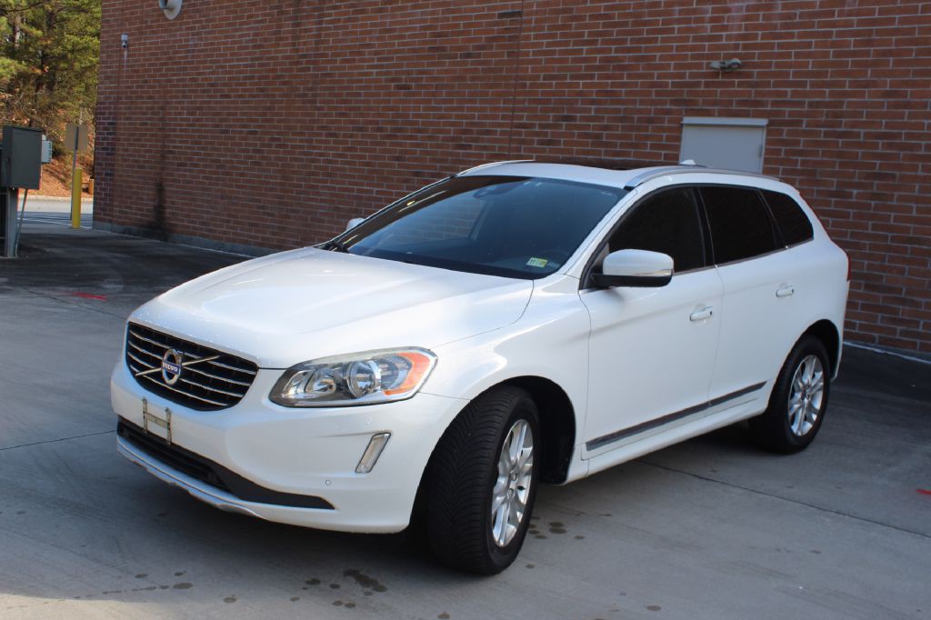 2015 Volvo XC60 Image 2