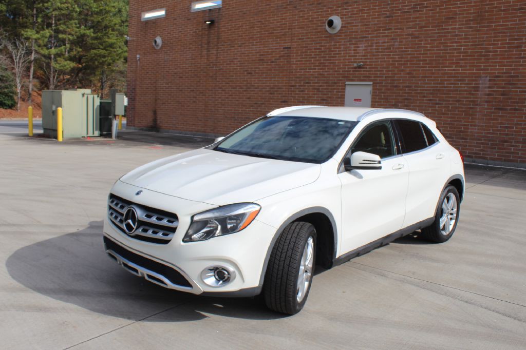 2018 Mercedes-Benz GLA-Class Image 2