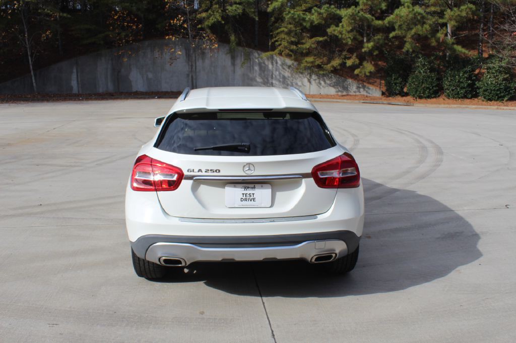 2018 Mercedes-Benz GLA-Class Image 4