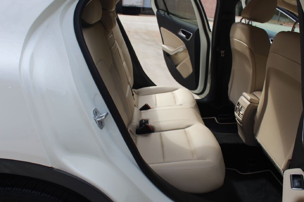 2018 Mercedes-Benz GLA-Class Image 8