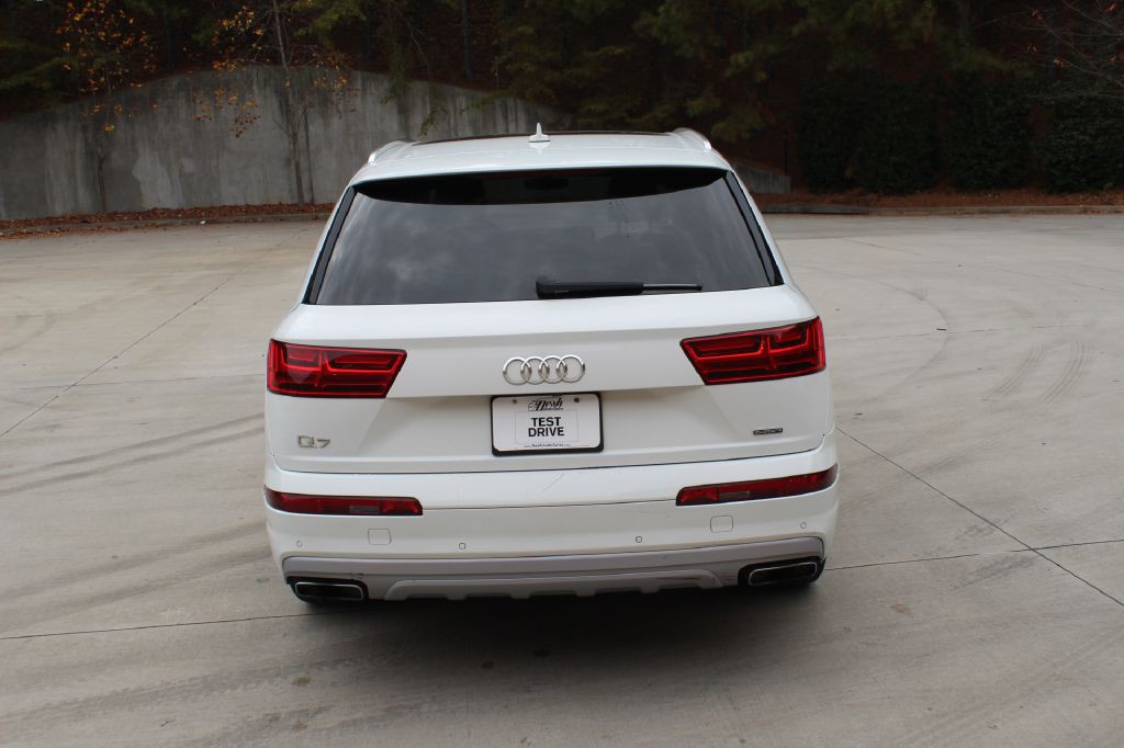 2017 Audi Q7 Image 4