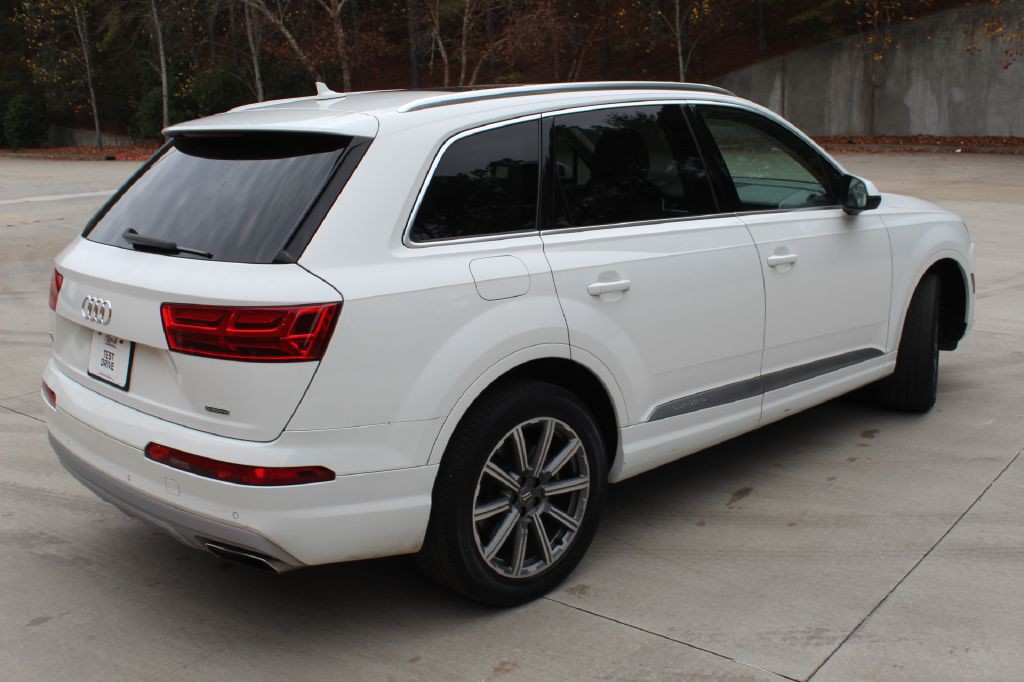 2017 Audi Q7 Image 5