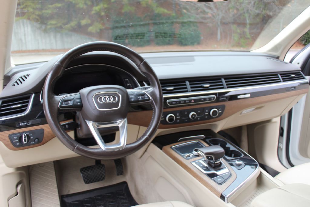 2017 Audi Q7 Image 20