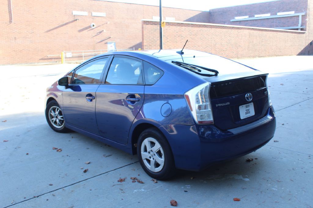 2011 Toyota Prius Image 3