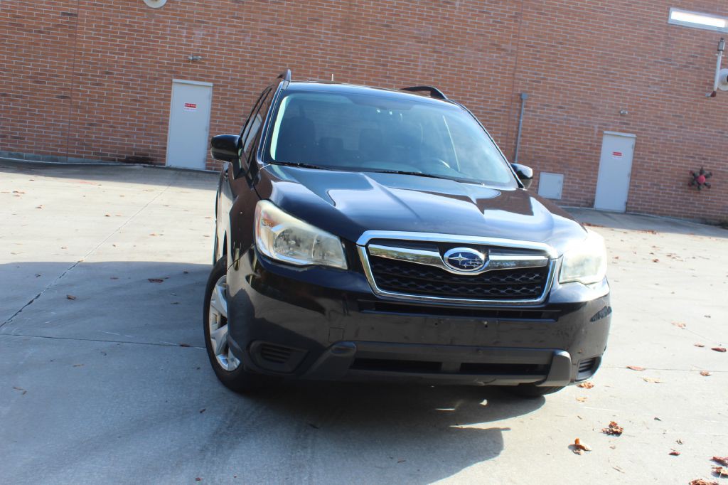 2014 Subaru Forester Image 1