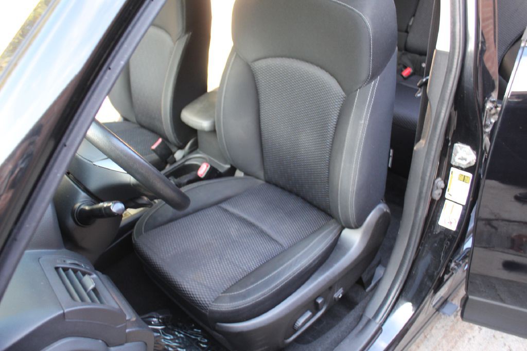 2014 Subaru Forester Image 11