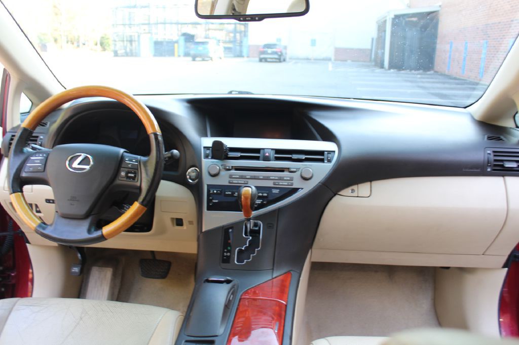2011 Lexus RX Image 14