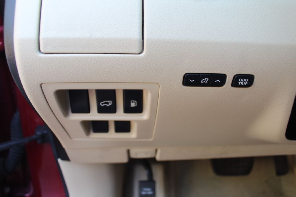 2011 Lexus RX Image 19