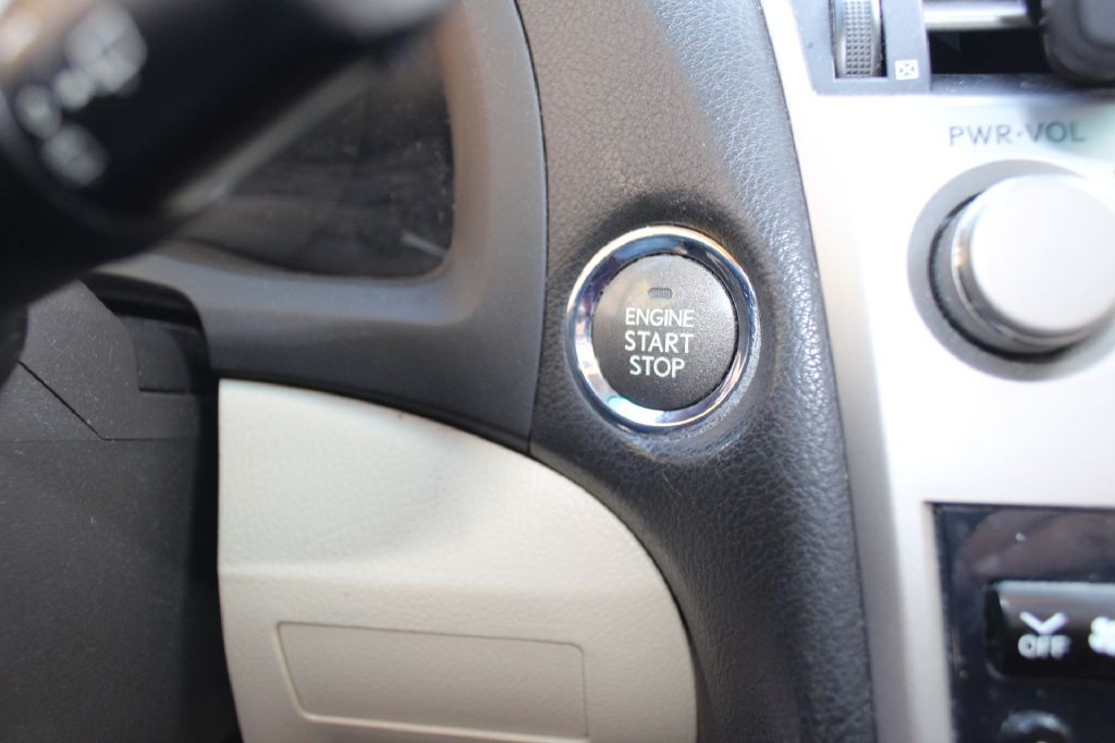 2011 Lexus RX Image 23