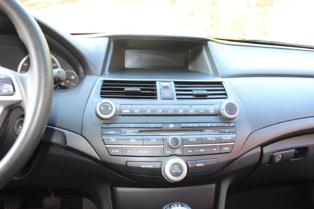 2008 Honda Accord Image 15