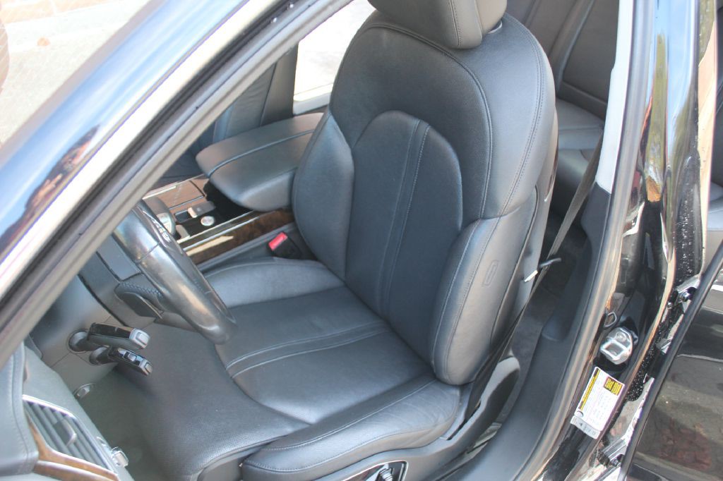 2014 Audi A8 Image 11