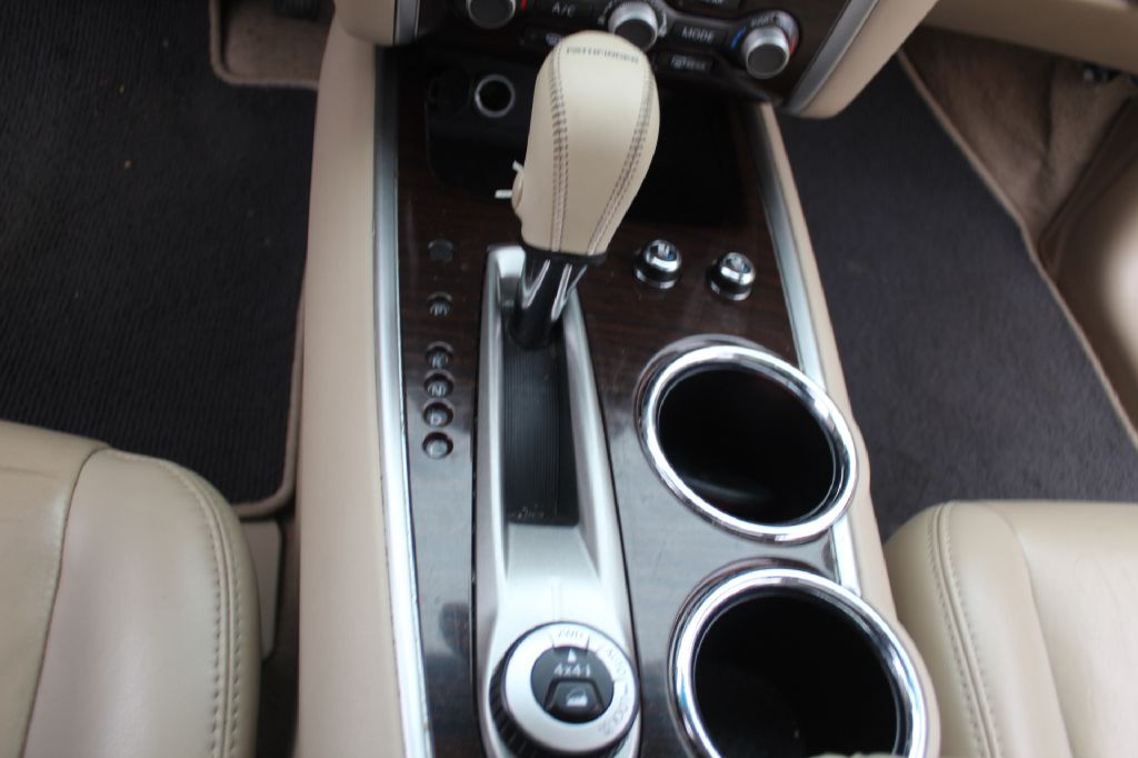 2015 Nissan Pathfinder Image 21