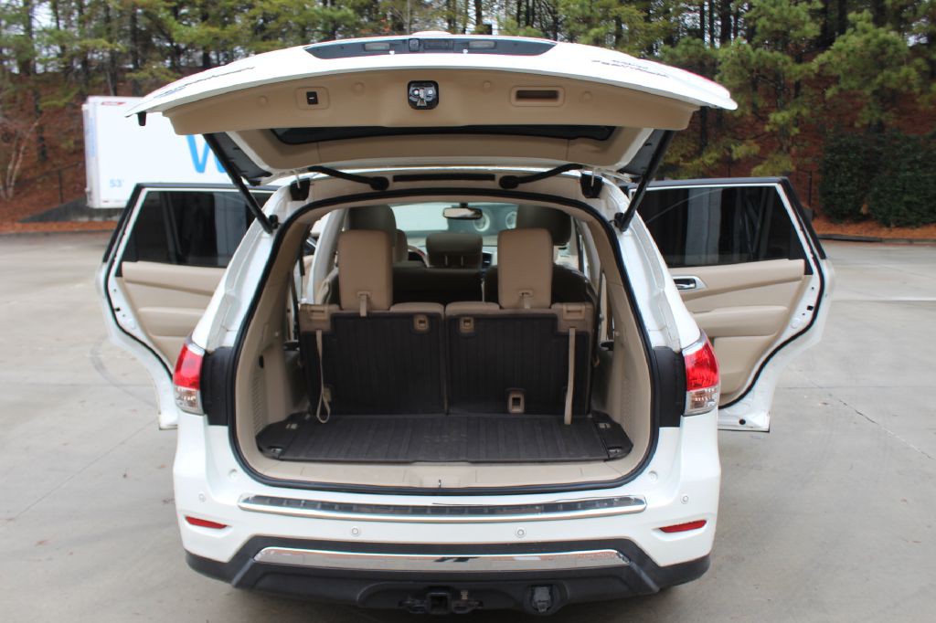 2015 Nissan Pathfinder Image 25