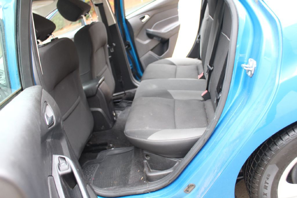 2014 Ford Focus Image 9