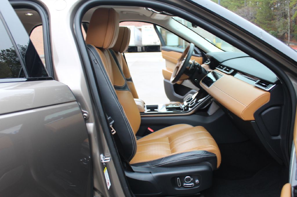 2018 Land Rover Range Rover Image 8