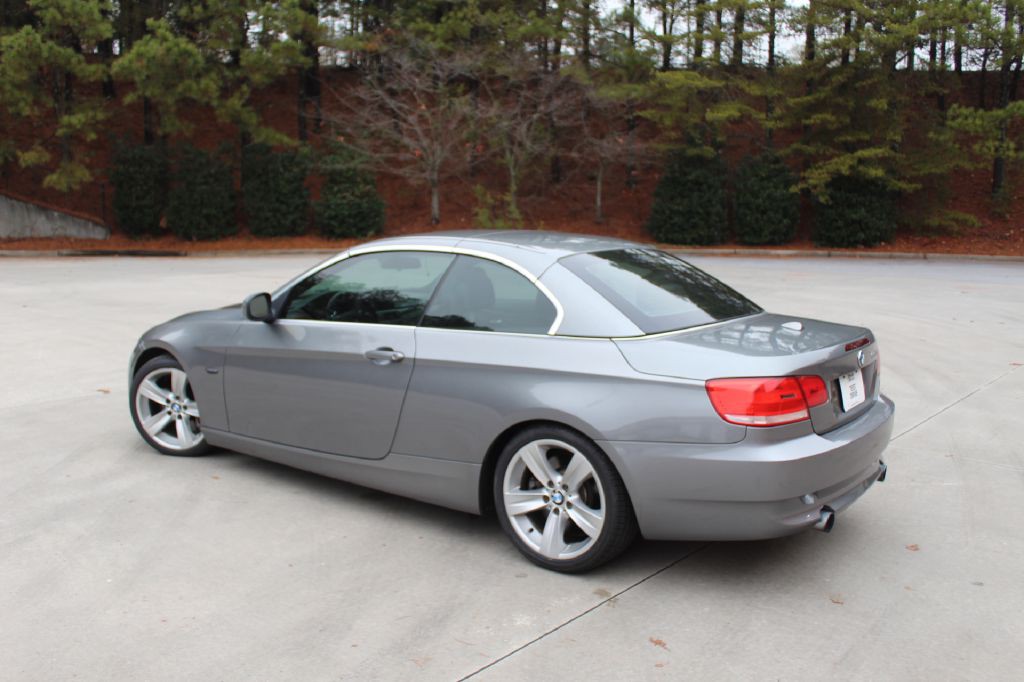2010 BMW 3 Series Image 3