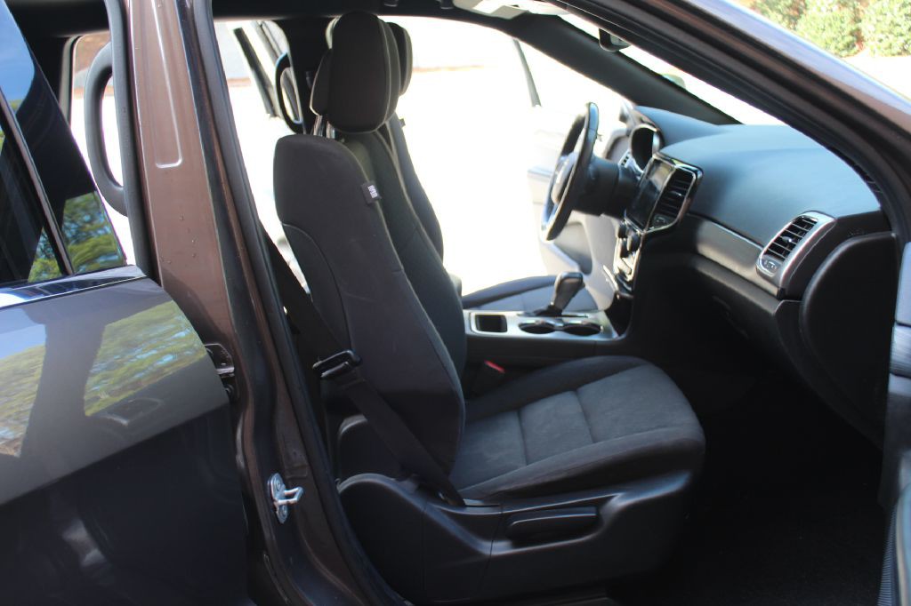 2019 Jeep Grand Cherokee Image 7