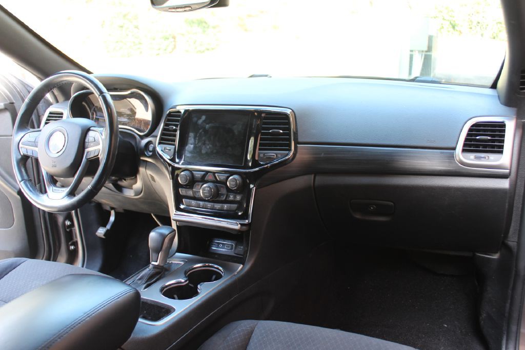 2019 Jeep Grand Cherokee Image 11