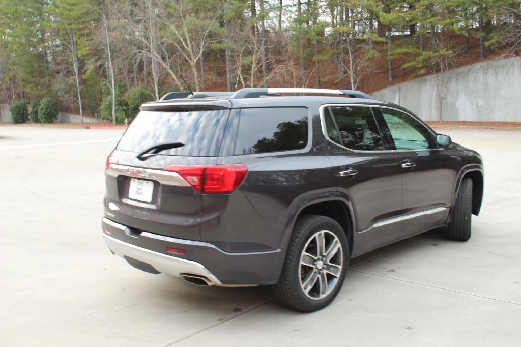2017 GMC Acadia Image 5