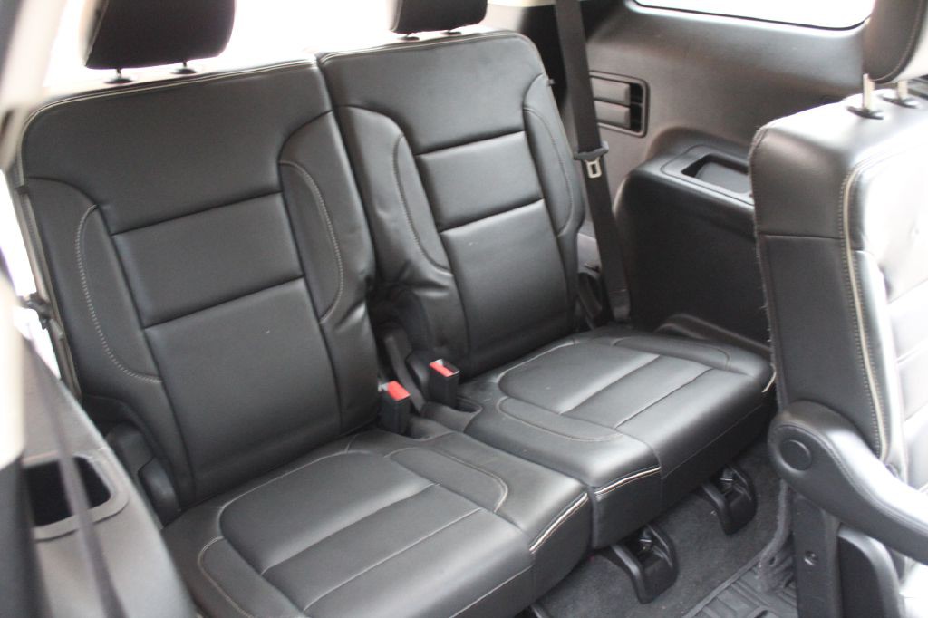 2017 GMC Acadia Image 13