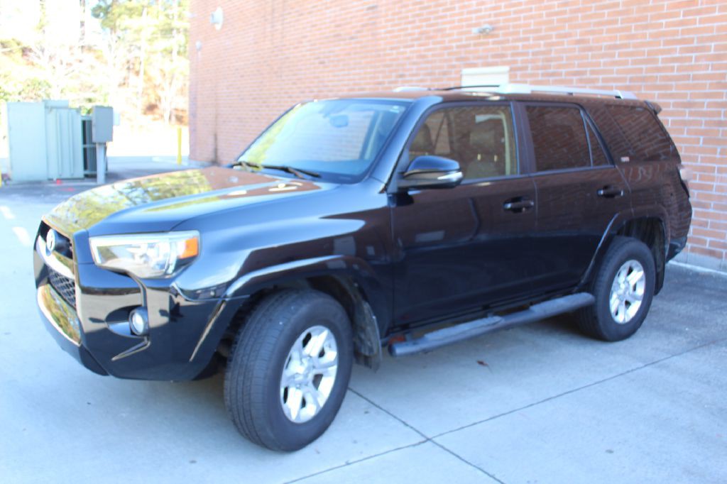 2015 Toyota 4Runner Image 2