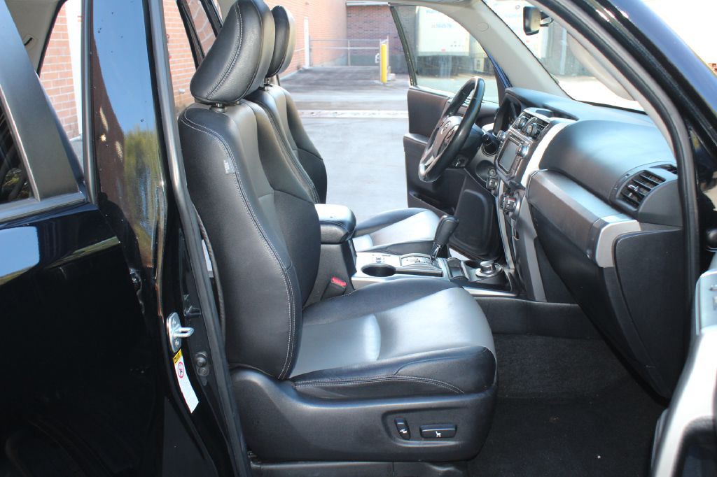 2015 Toyota 4Runner Image 8