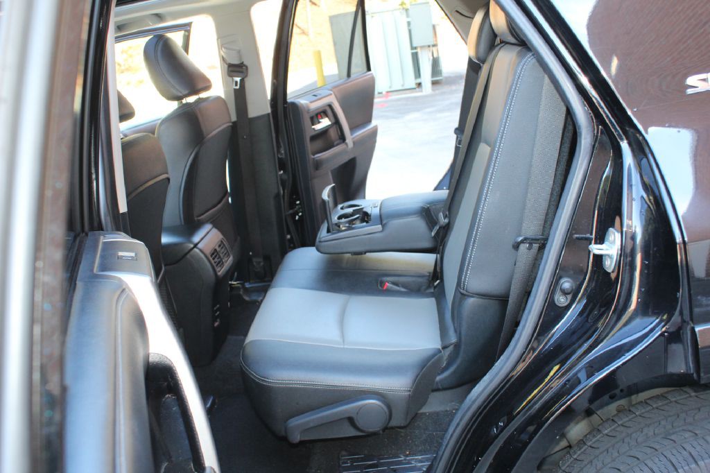 2015 Toyota 4Runner Image 10