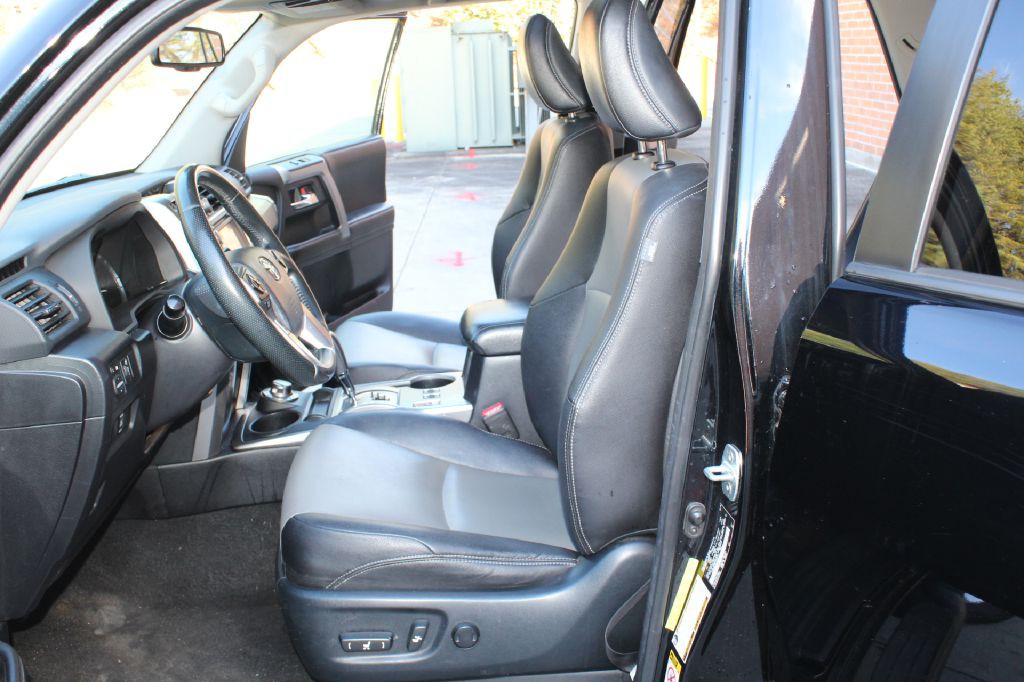 2015 Toyota 4Runner Image 11