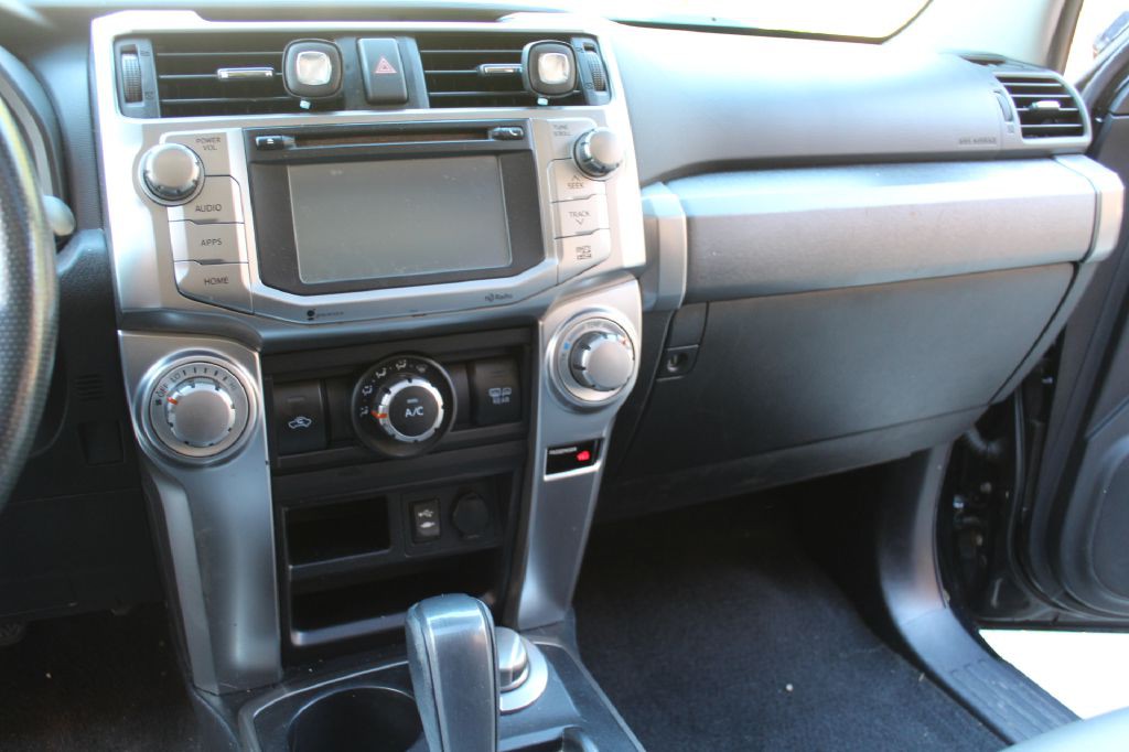 2015 Toyota 4Runner Image 20