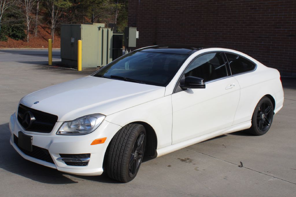 2013 Mercedes-Benz C-Class Image 2