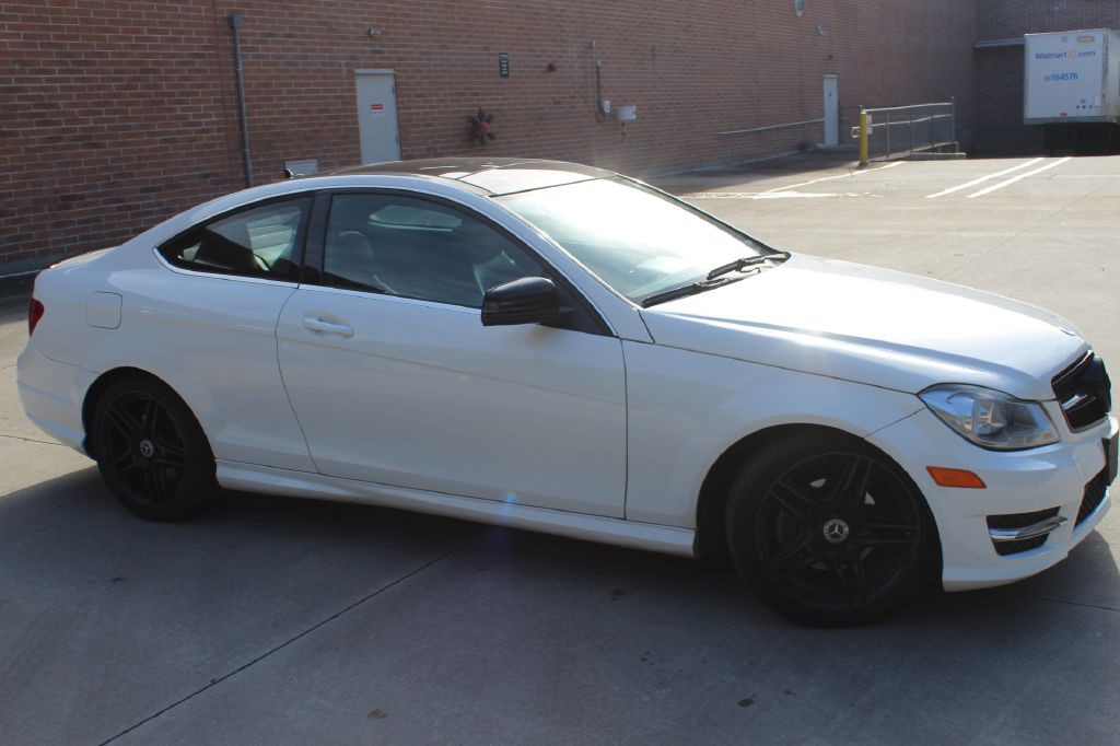 2013 Mercedes-Benz C-Class Image 6