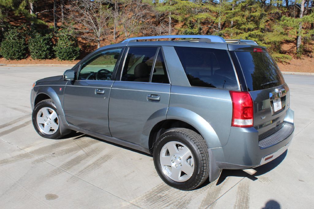 2006 Saturn Vue Image 3