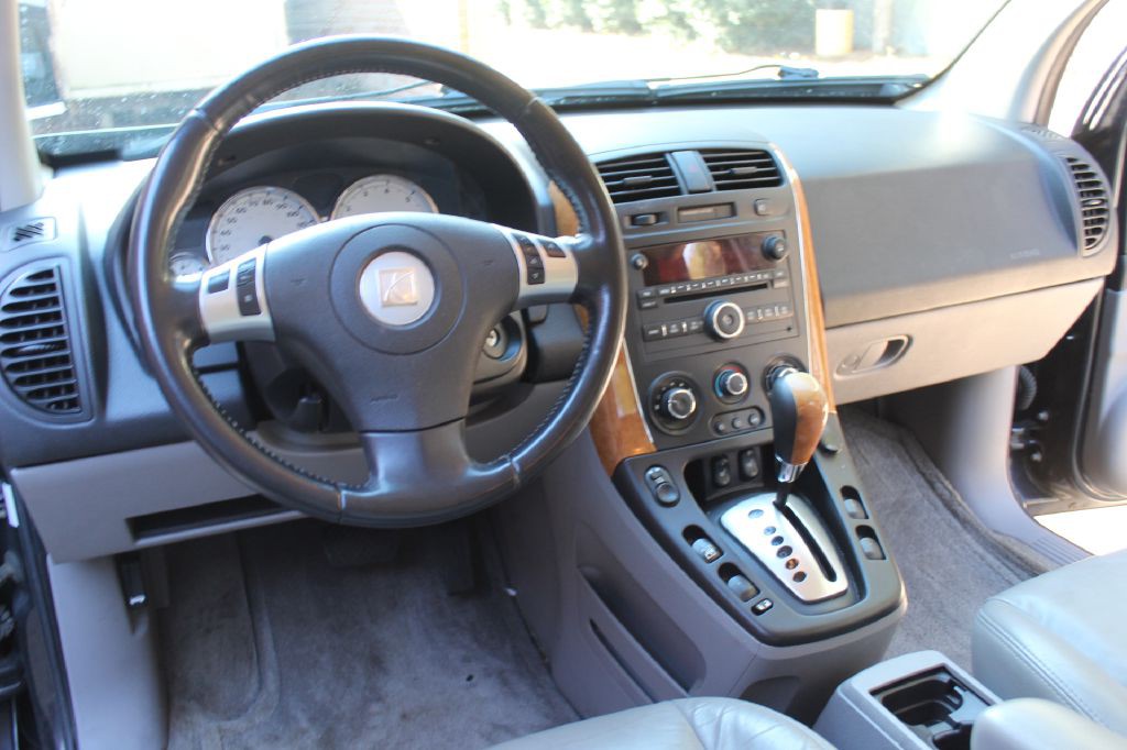 2006 Saturn Vue Image 15