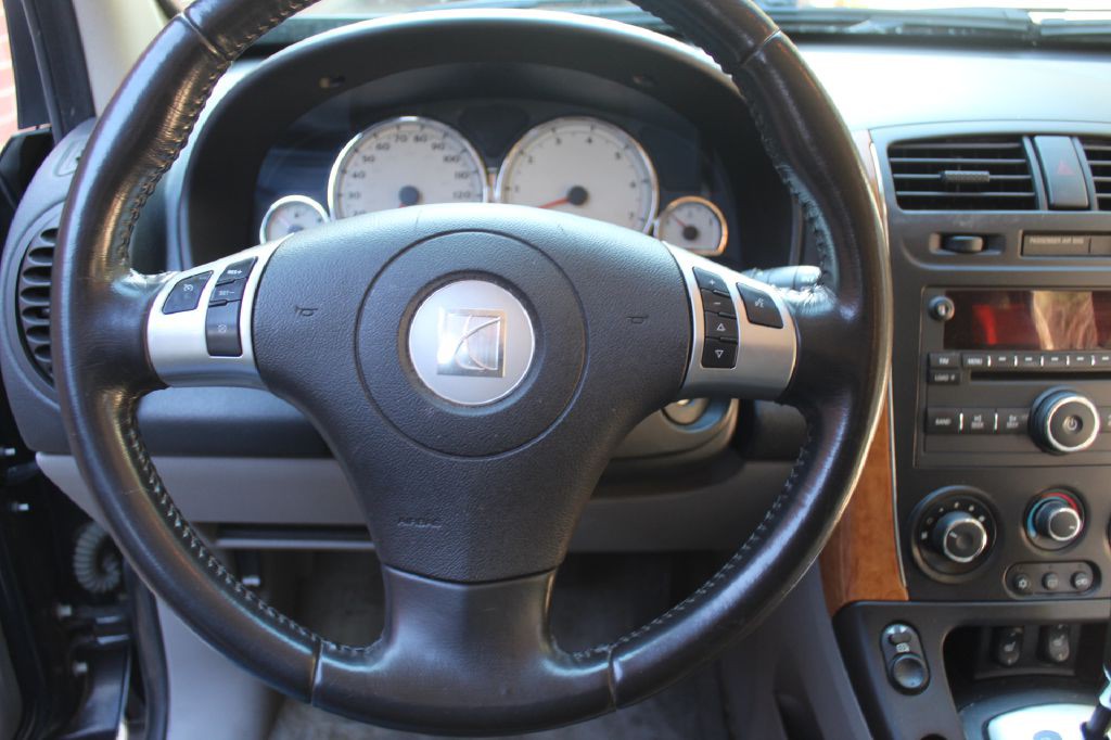 2006 Saturn Vue Image 16