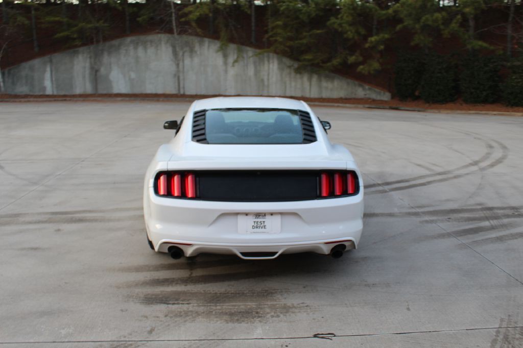 2016 Ford Mustang Image 4