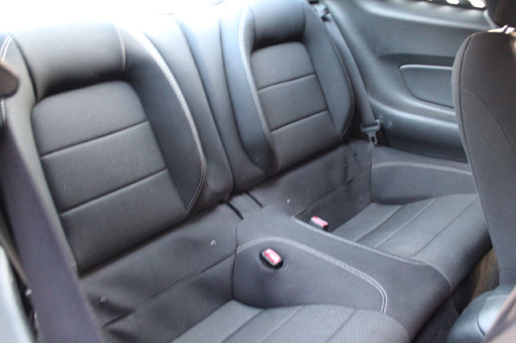 2016 Ford Mustang Image 11