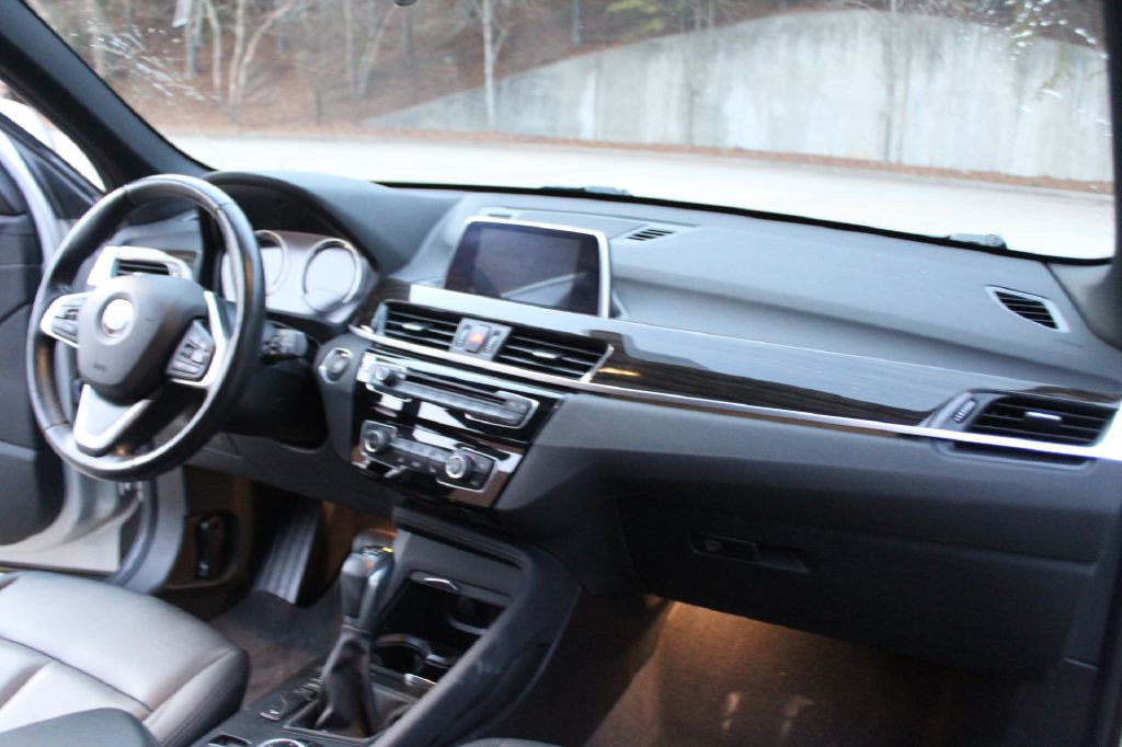 2018 BMW X1 Image 14